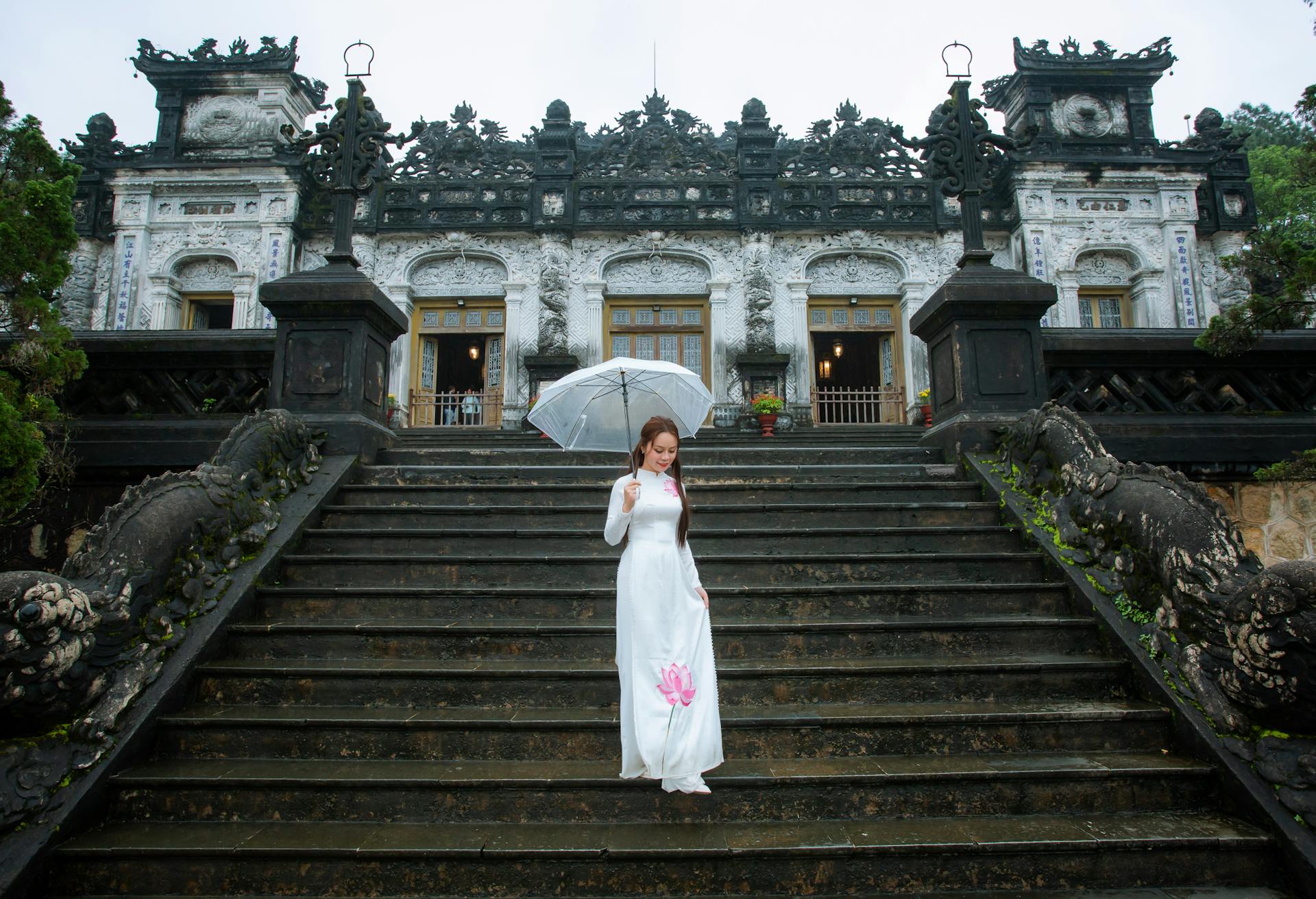 Traversing Time and Culture in Vietnam and Thailand 20-Day
